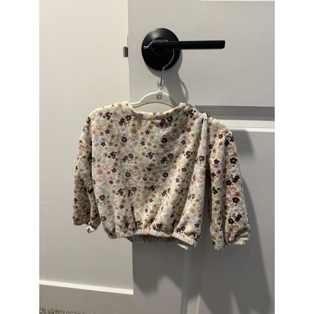 Huggies Shirt Girls 9-12 Months White Floral Long Sleeve Button Shoulder Top